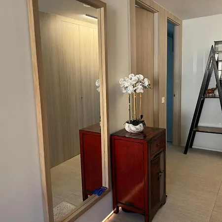 Modern Holiday Apartments Apartment *