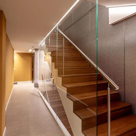 Modern Holiday Apartments Apartment